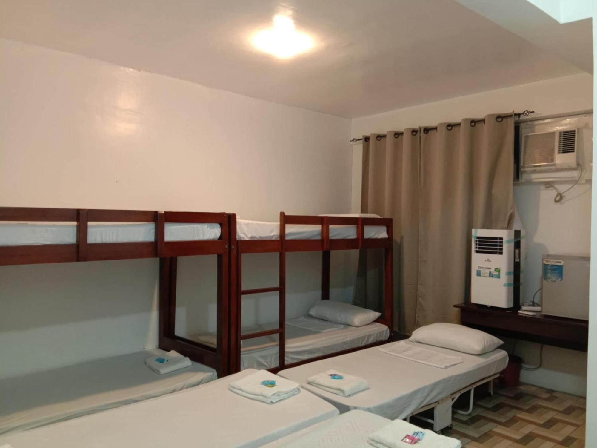 Jcv Rooms ซูริเกา ภายนอก รูปภาพ