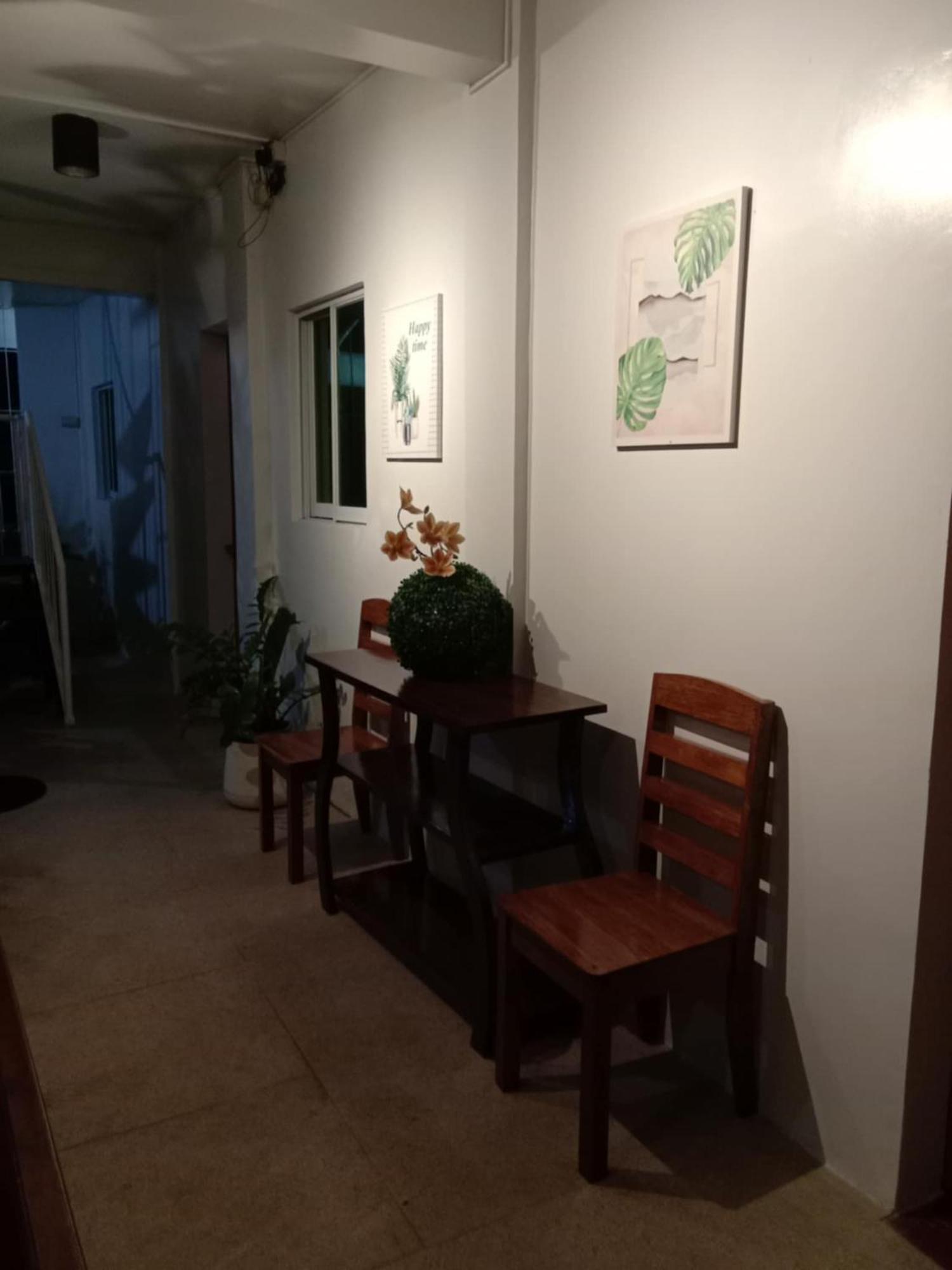 Jcv Rooms ซูริเกา ภายนอก รูปภาพ